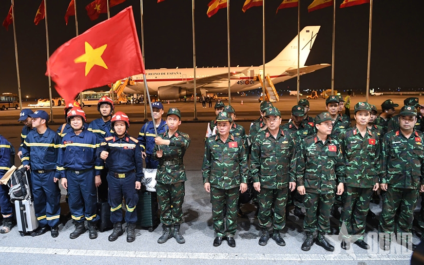 /UploadStore/admin/250408 Don doi cu ho QDNDVN/04.jpg